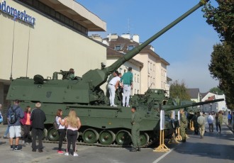 Na Trgu Stjepana Radića u Gospiću traje  obilježavanje akcije “Medački džep”