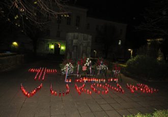 Gospićani odali počast žrtvama Vukovara i Škabrnje