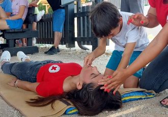 Crveni križ Gospić aktivan na Ljetnoj školi na Grabovači