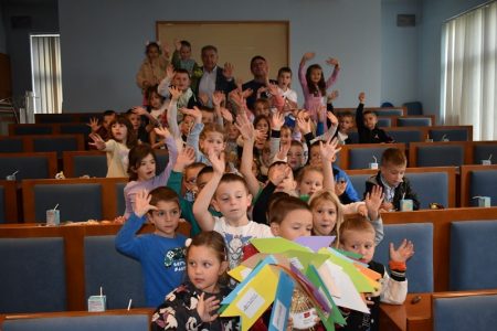 LIJEPO: mali veliki Gospićani posjetili gradsku vlast