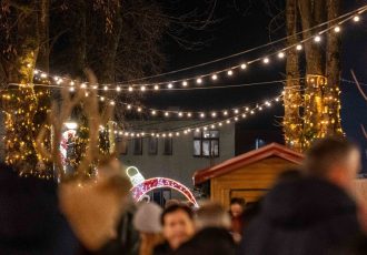 Daleka obala u petak stiže na Advent u Gospiću